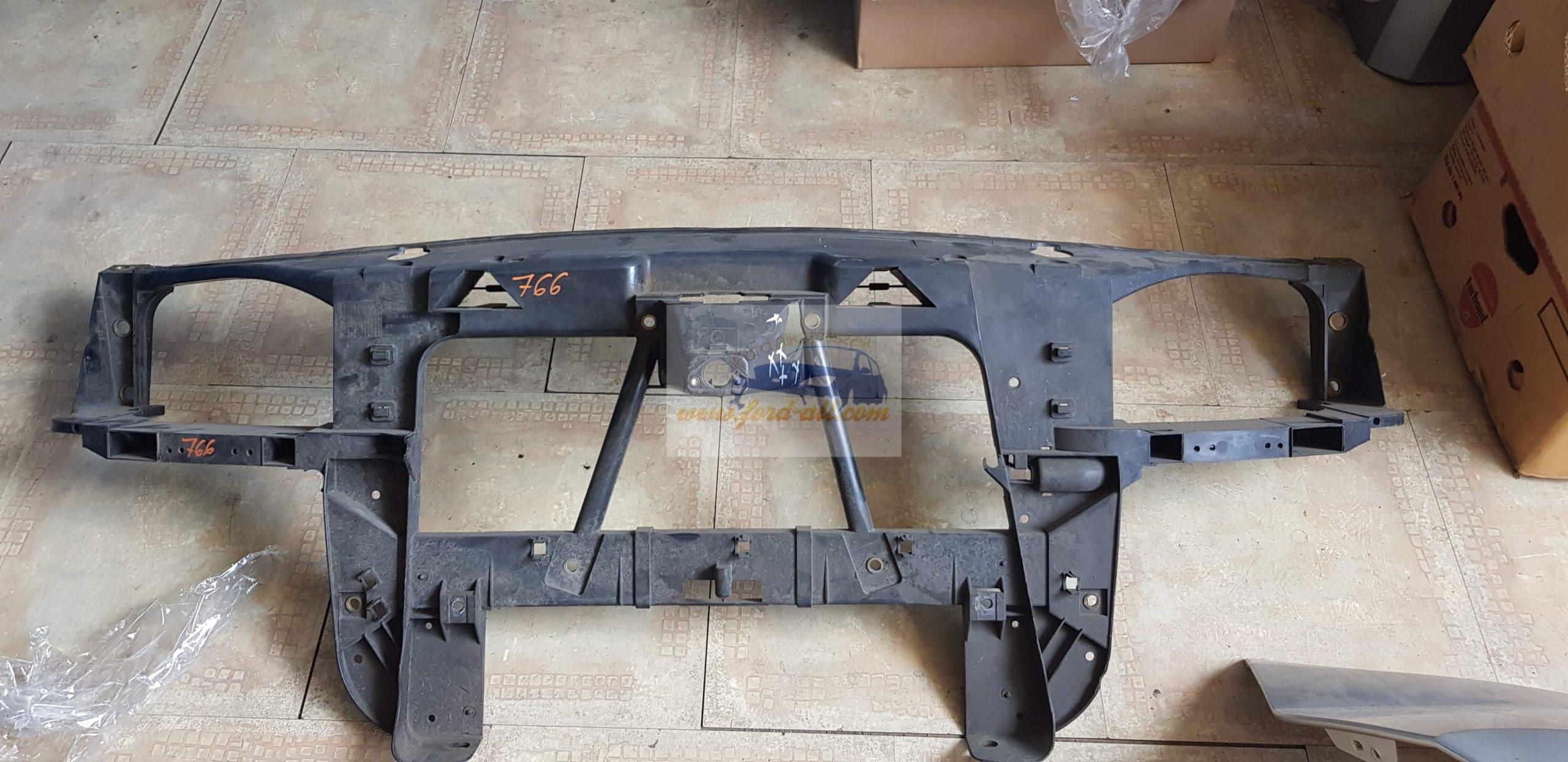 Ford Mondeo mk3 Zárhíd homlokfal diesel (sérült)