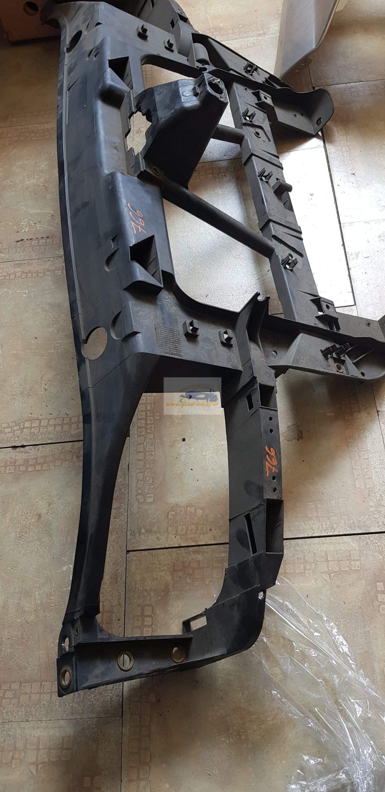 Ford Mondeo mk3 Zárhíd homlokfal diesel (sérült) - Image 4